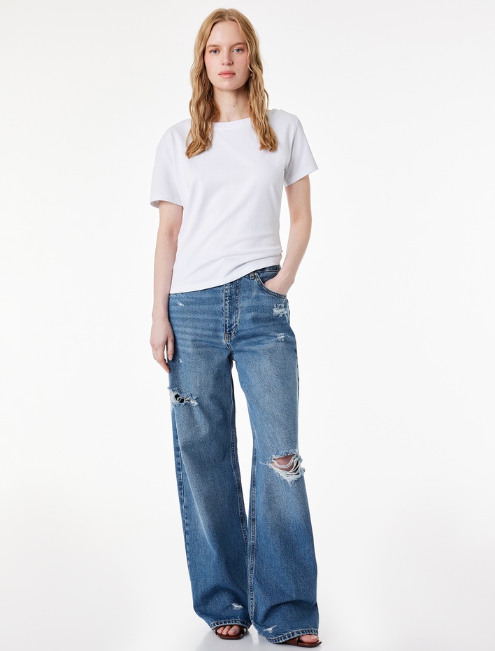  Pamuklu Slim Fit Düşük Omuz Kayık Yuvarlak Yaka Kısa Kollu Tişört
