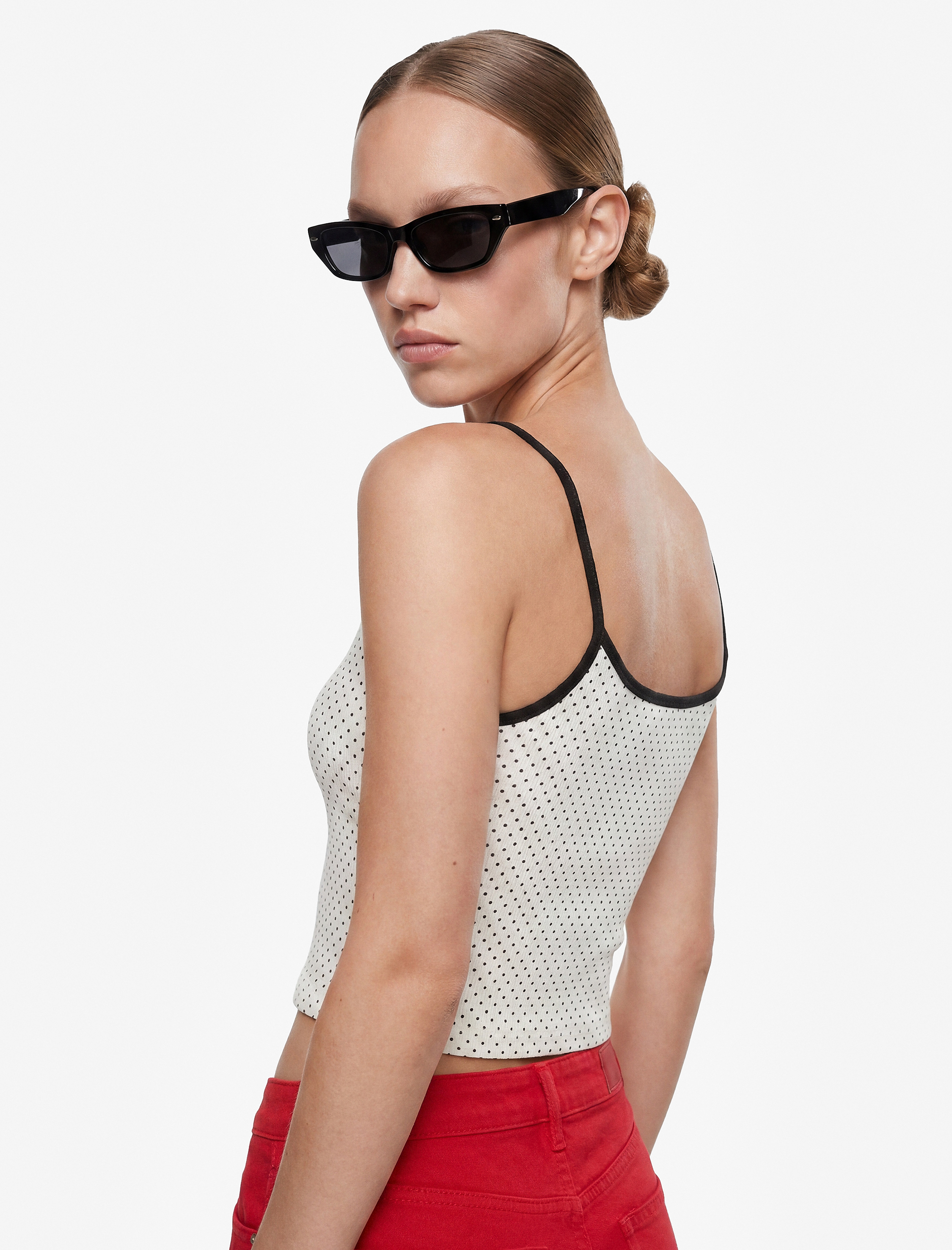   Pamuklu Slim Fit İnce Askılı Puantiyeli Atlet