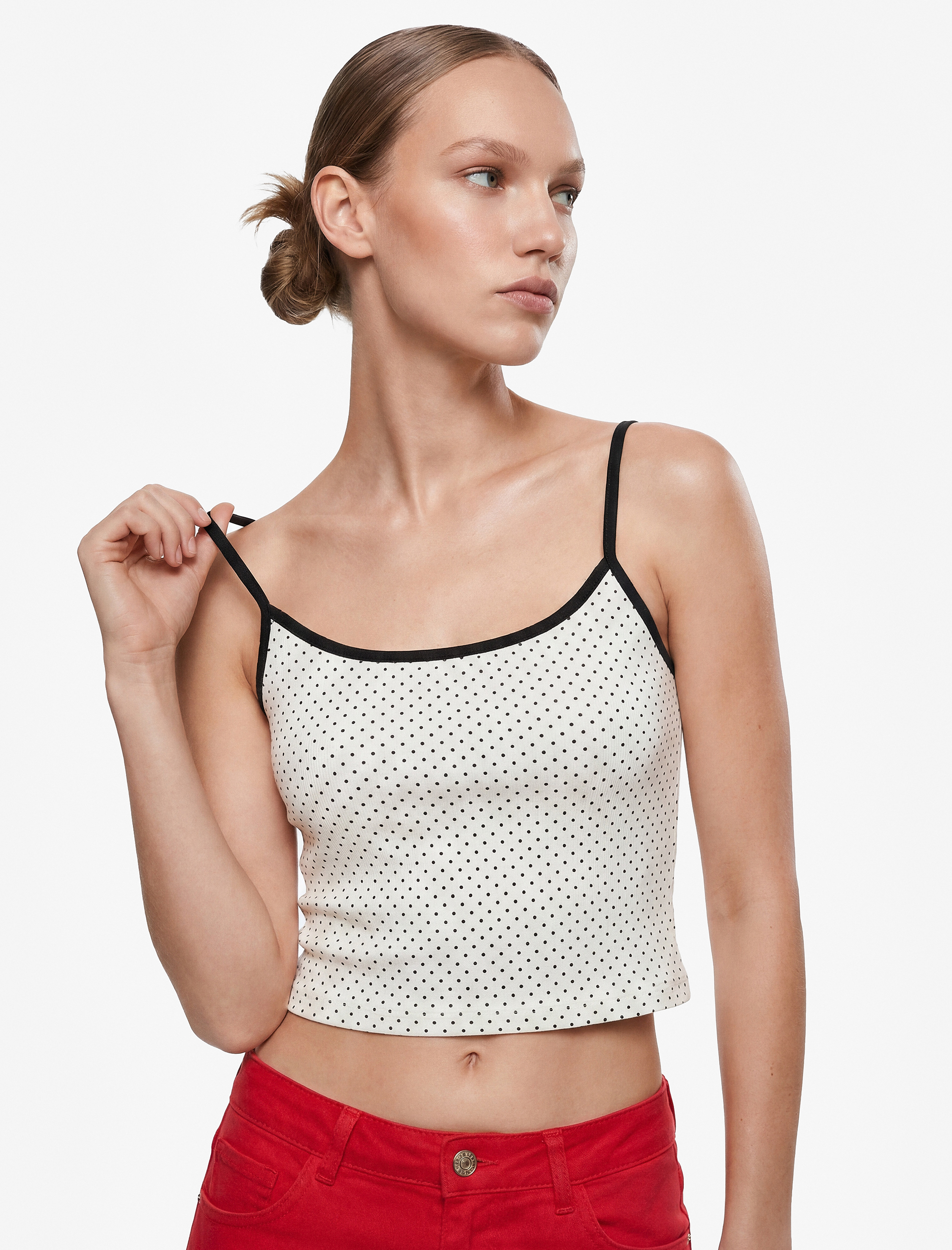   Pamuklu Slim Fit İnce Askılı Puantiyeli Atlet