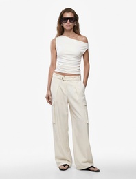 Keten Görünümlü Slim Fit Asimetrik Kesim Drapeli Kolsuz Bluz