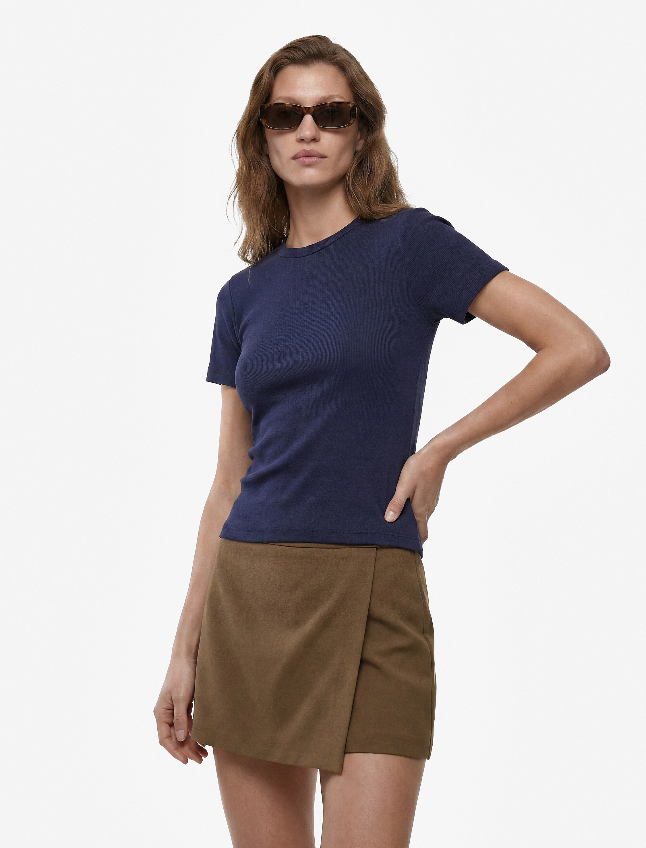   Pamuklu Slim Fit Bisiklet Yaka Kısa Kollu Basic Tişört