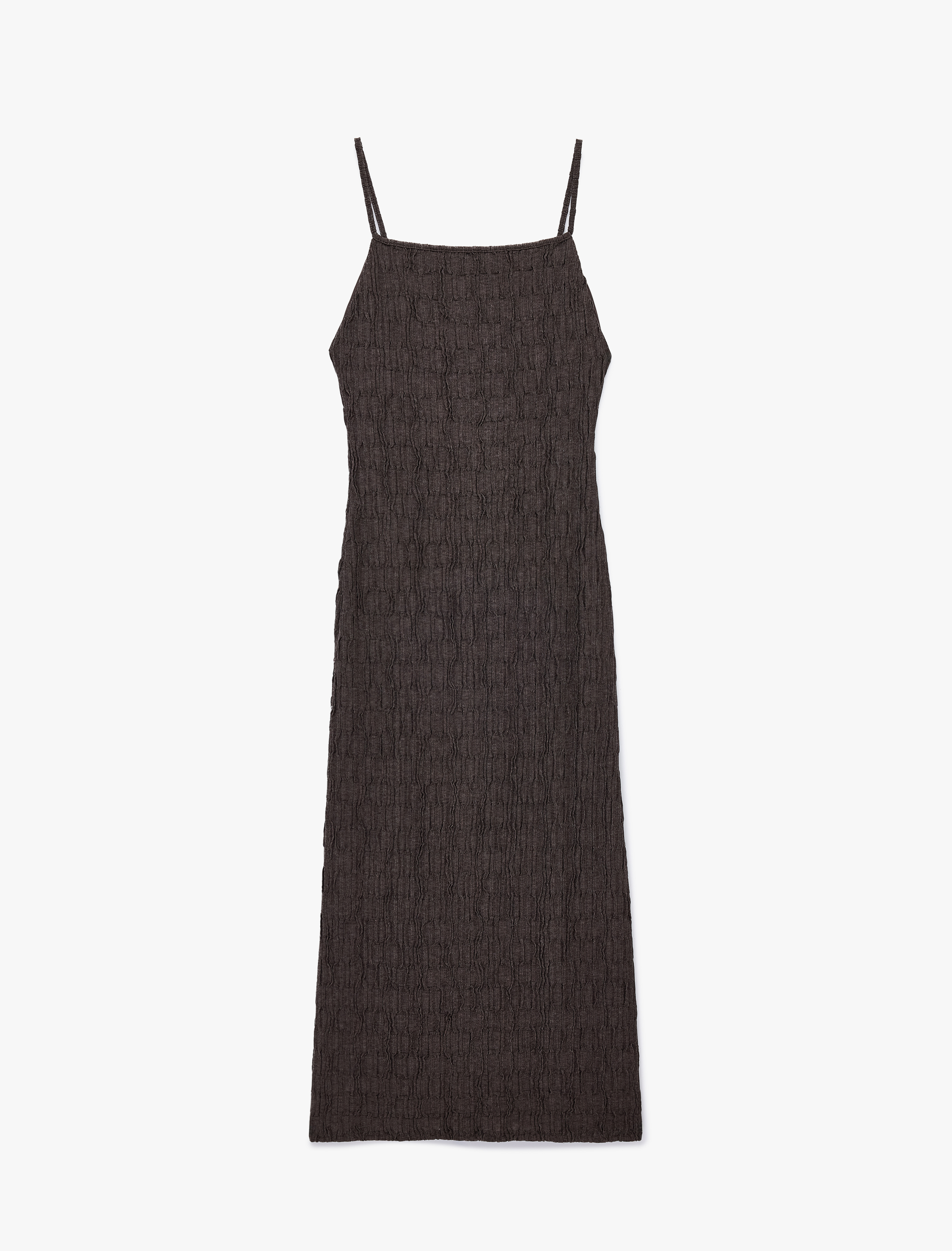   Bürümcük Kumaş Dokulu Yırtmaç Detaylı Kare Yaka Slim Fit Askılı Midi Elbise