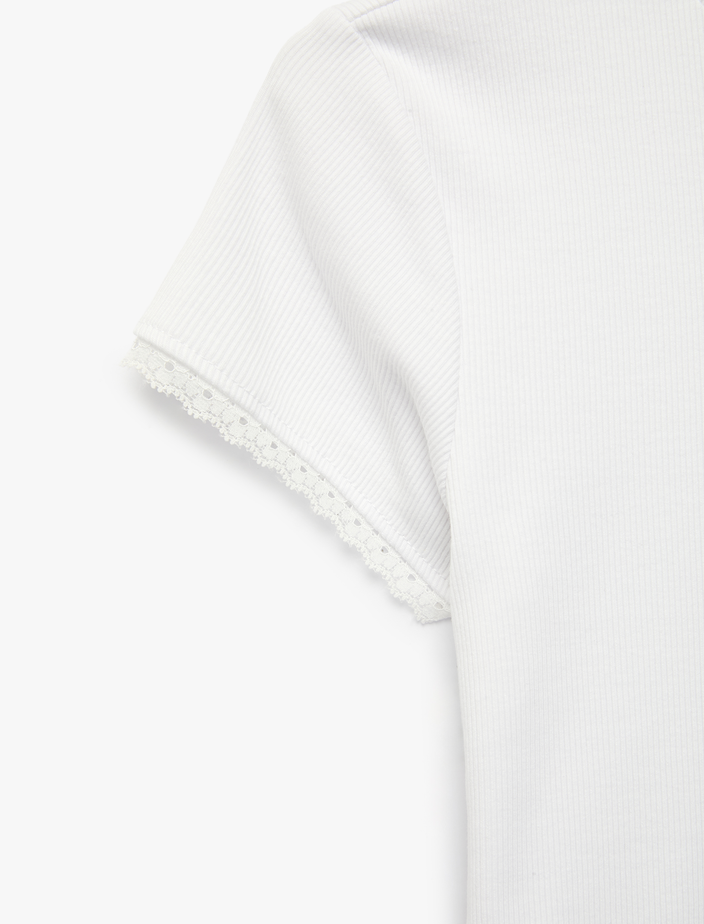   Ribanalı Pamuklu Slim Fit Bisiklet Yaka Kısa Kollu Dantel Detaylı Tişört