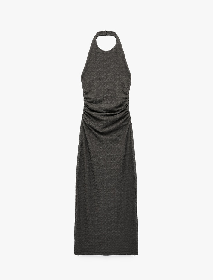  Bürümcük Kumaş Dokulu Slim Fit Sırt Detaylı Halter Yaka Midi Elbise