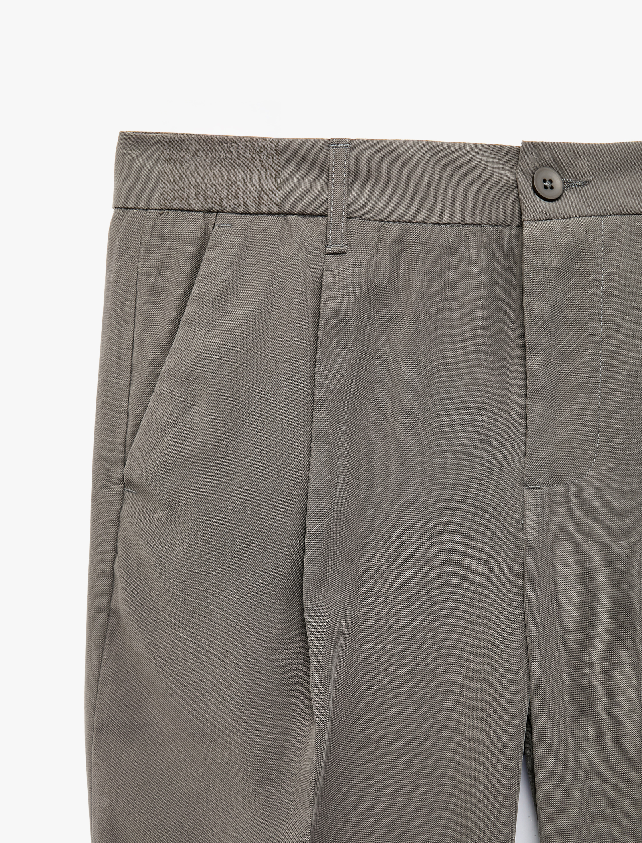   Pileli Cep Detaylı Regular Fit Viskon Kumaş Pantolon
