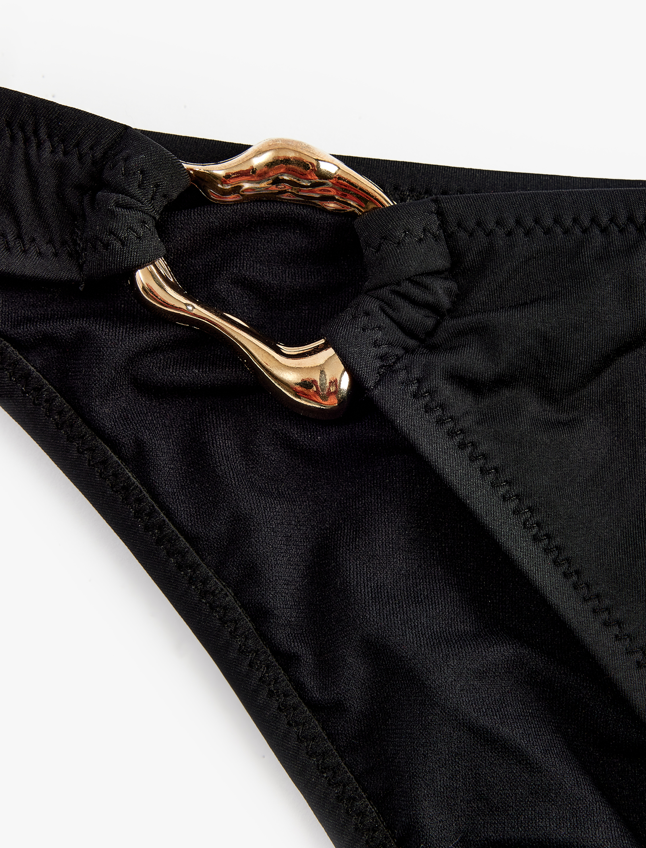   Metal Toka Detaylı Klasik Bikini Altı