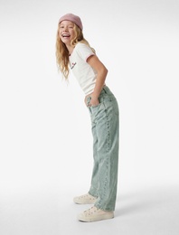 Pamuklu Cepli Bol Kesim Denim Pantolon