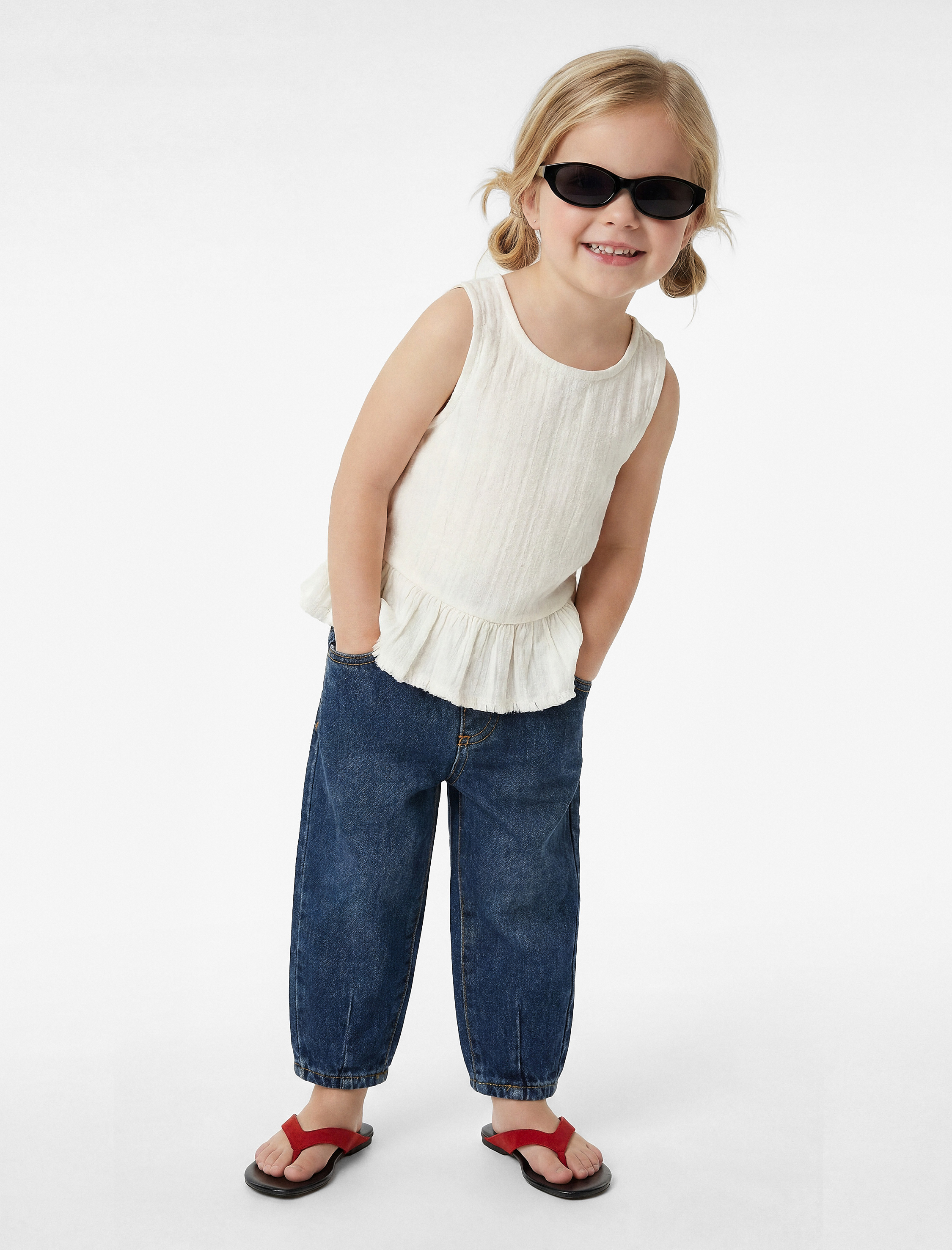  Kız Bebek Pamuklu Loose Fit Balon Form Denim Pantolon