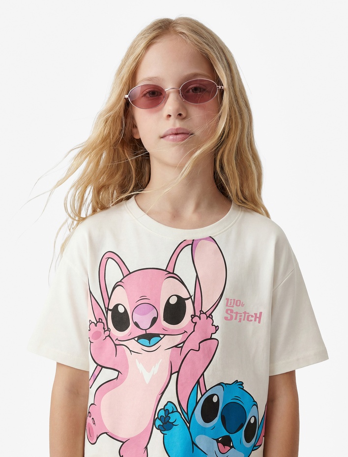 Kız Çocuk Lisanslı Stitch Baskılı Kısa Kollu Bisiklet Yaka Pamuklu Tişört