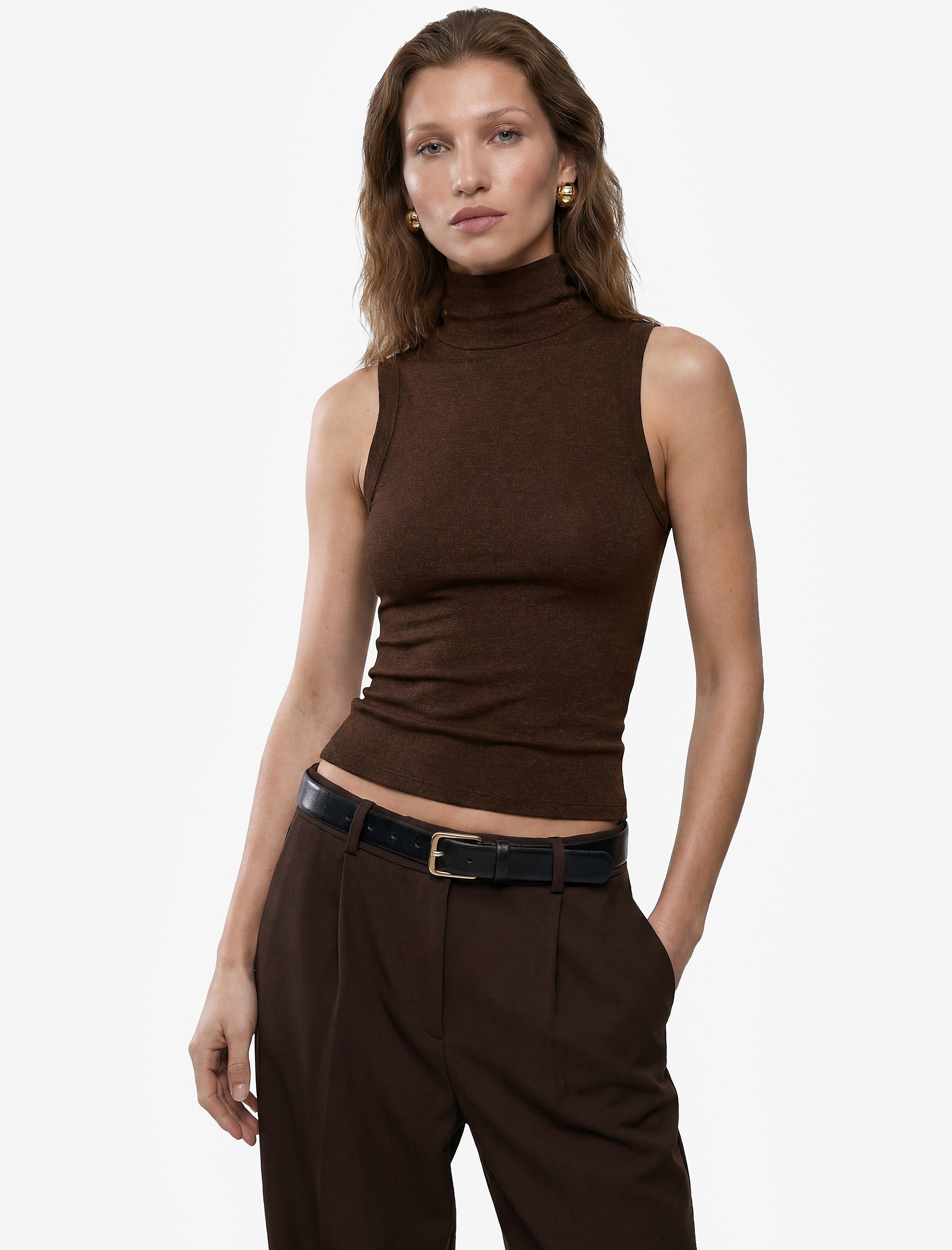   Koyun Yünü Karışımlı Yumuşak Dokulu Slim Fit Dik Yaka Kolsuz Bluz