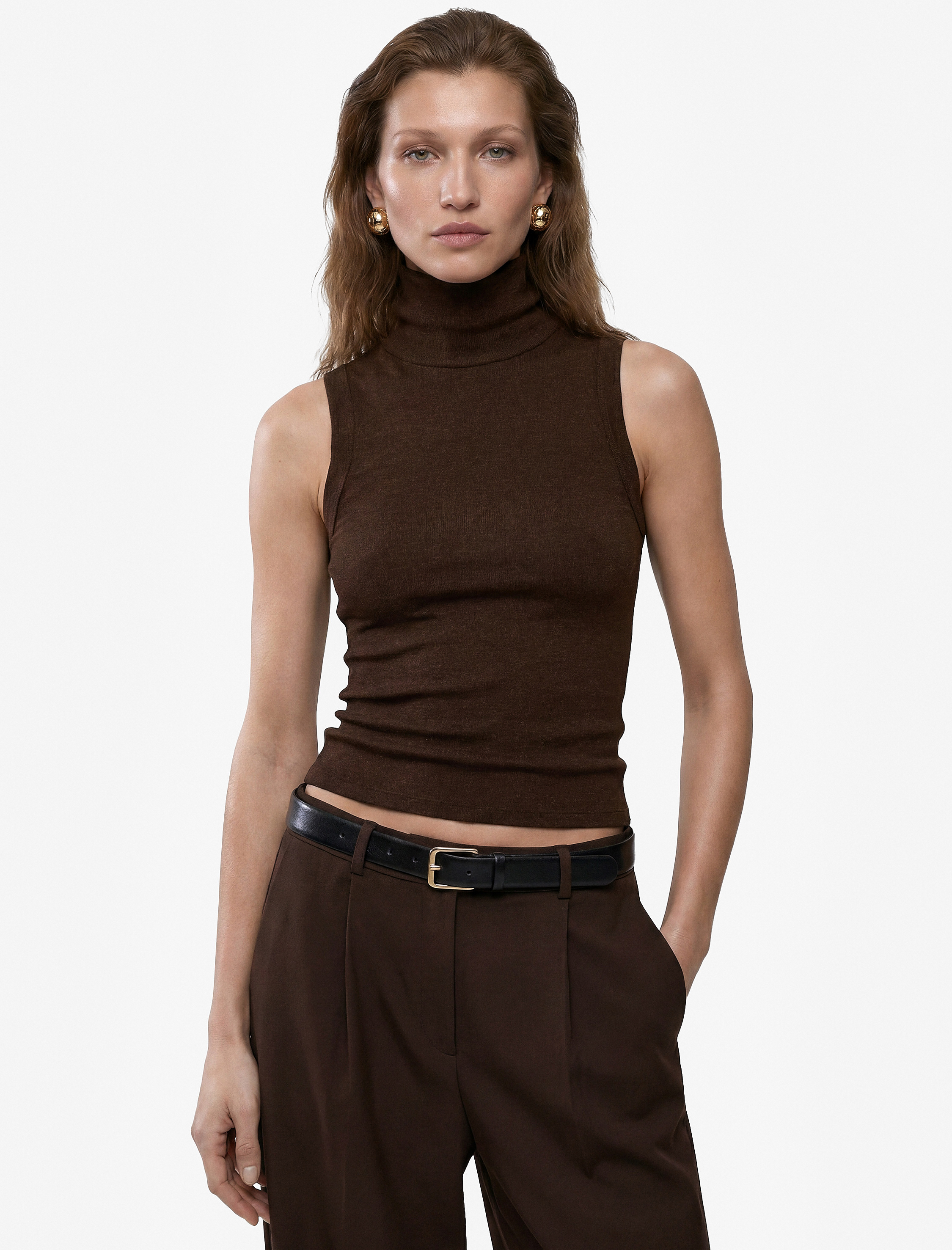   Koyun Yünü Karışımlı Yumuşak Dokulu Slim Fit Dik Yaka Kolsuz Bluz
