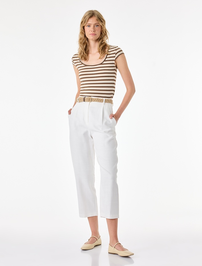  Slim Fit U Yaka Kısa Kollu Çizgili Tişört