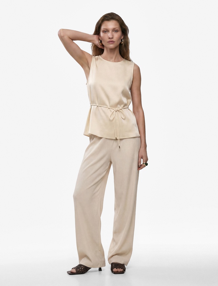  Straight Fit Bol Düz Paça Saten Pantolon