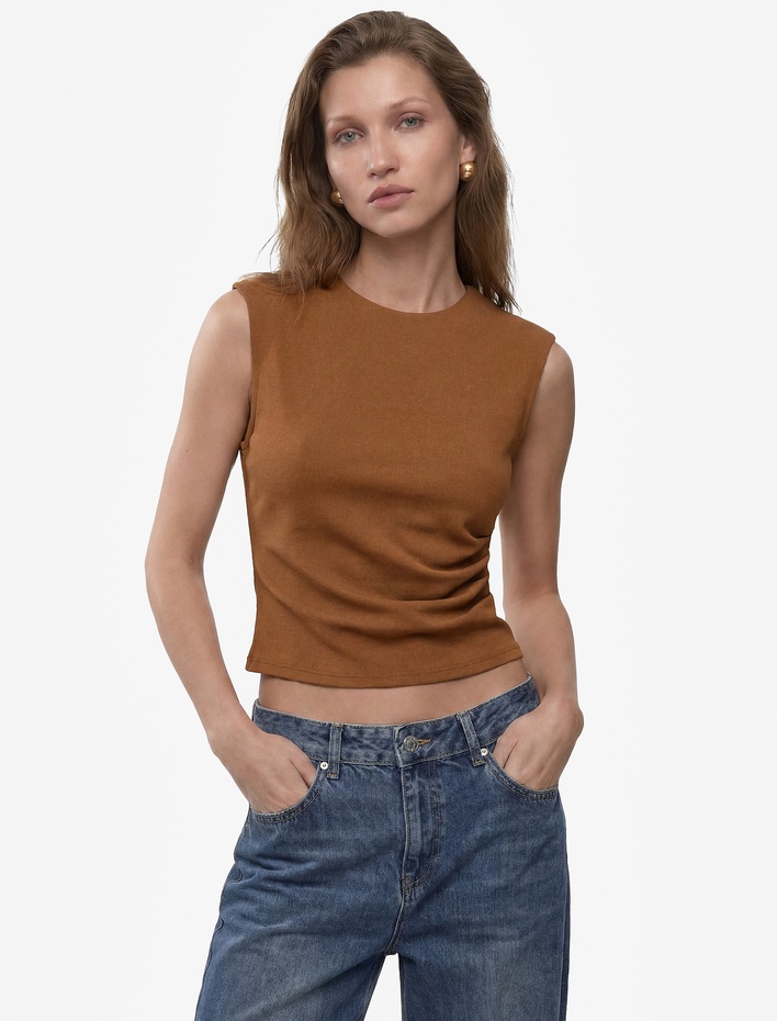  Krep Scuba Slim Fit Drape Detaylı Kolsuz Bisiklet Yaka Bluz