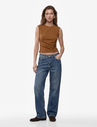 Krep Scuba Slim Fit Drape Detaylı Kolsuz Bisiklet Yaka Bluz