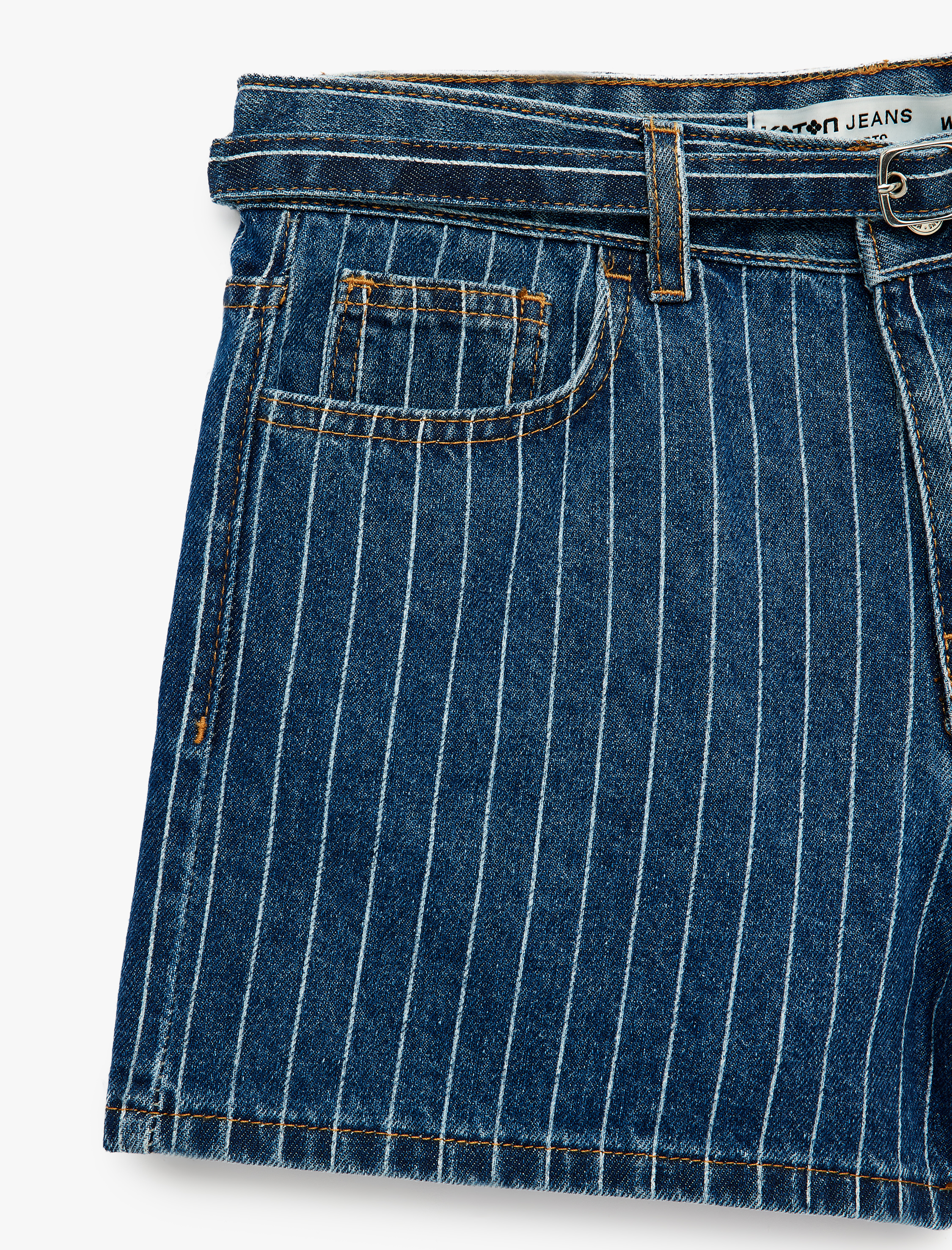   Kemer Detaylı Çizgili Regular Fit Pamuklu Mini Denim Şort