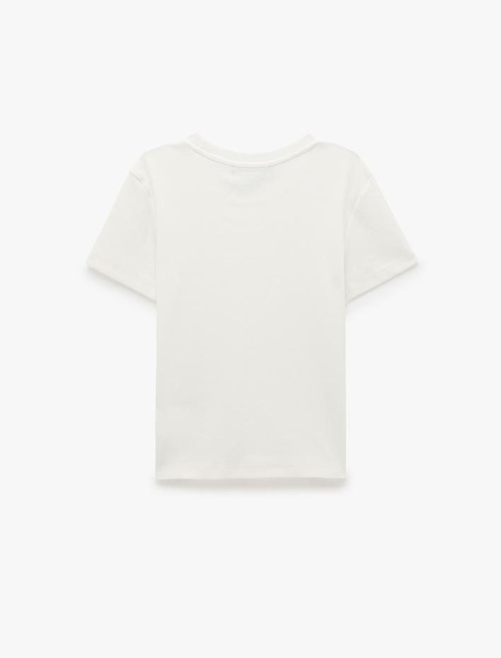 Pamuklu Slim Fit Bisiklet Yaka Kısa Kollu Basic Tişört