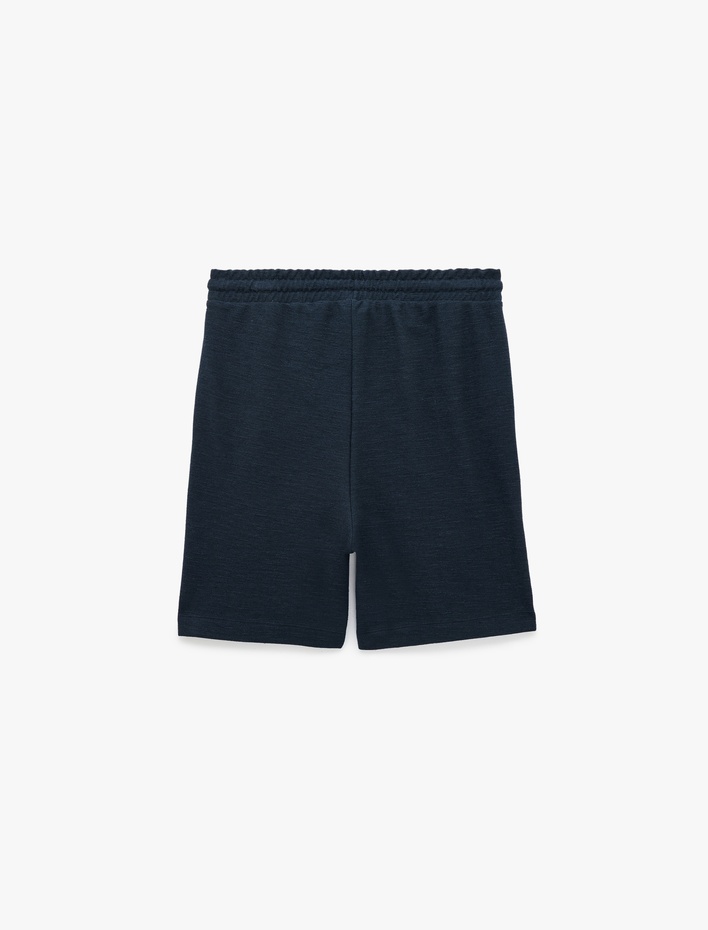 Regular Fit Cepli Bermuda Beli Bağcıklı Şort