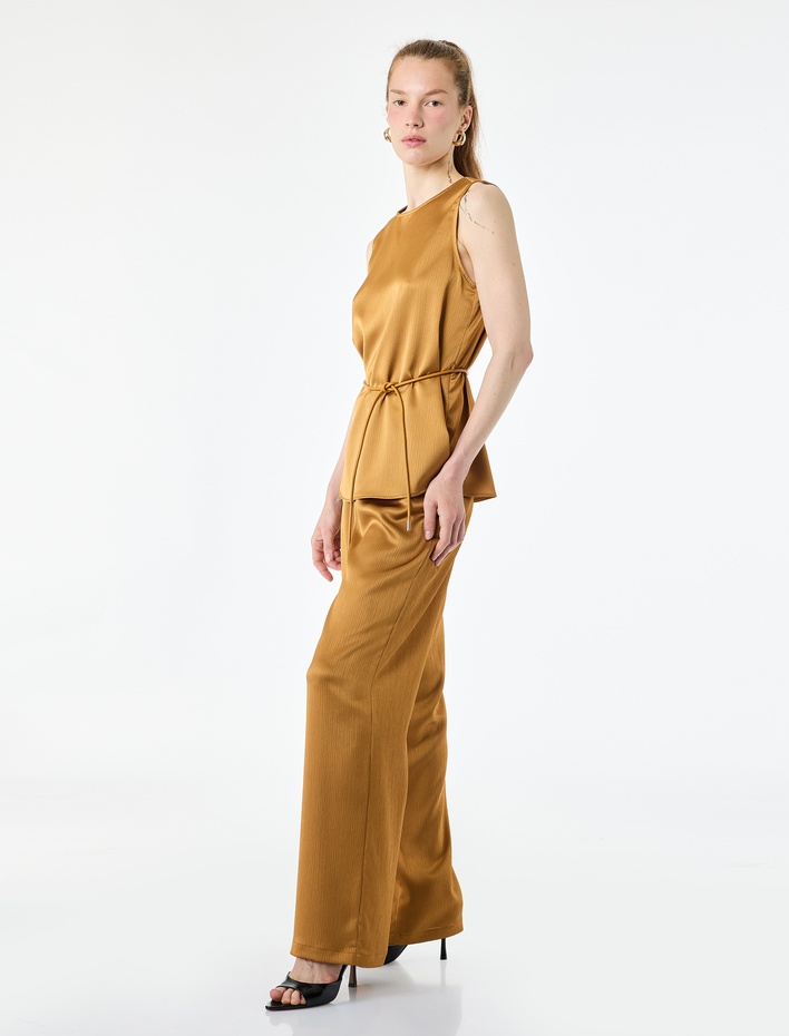 Straight Fit Bol Düz Paça Saten Pantolon