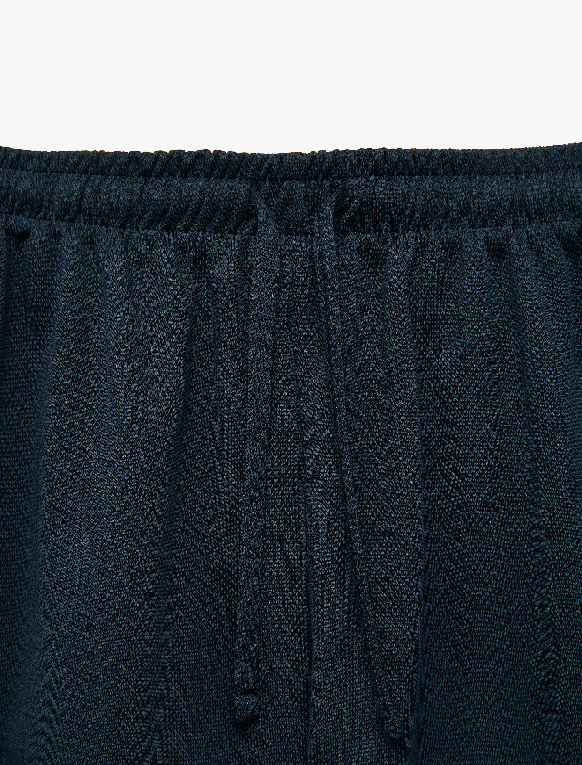   Beli Bağcıklı Rahat Kalıp Biyeli Spor Mini Şort
