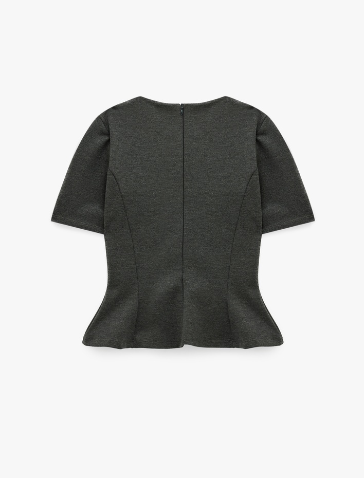  Slim Fi Dikiş Detaylı Bisiklet Yaka Kısa Kollu Peplum Tişört