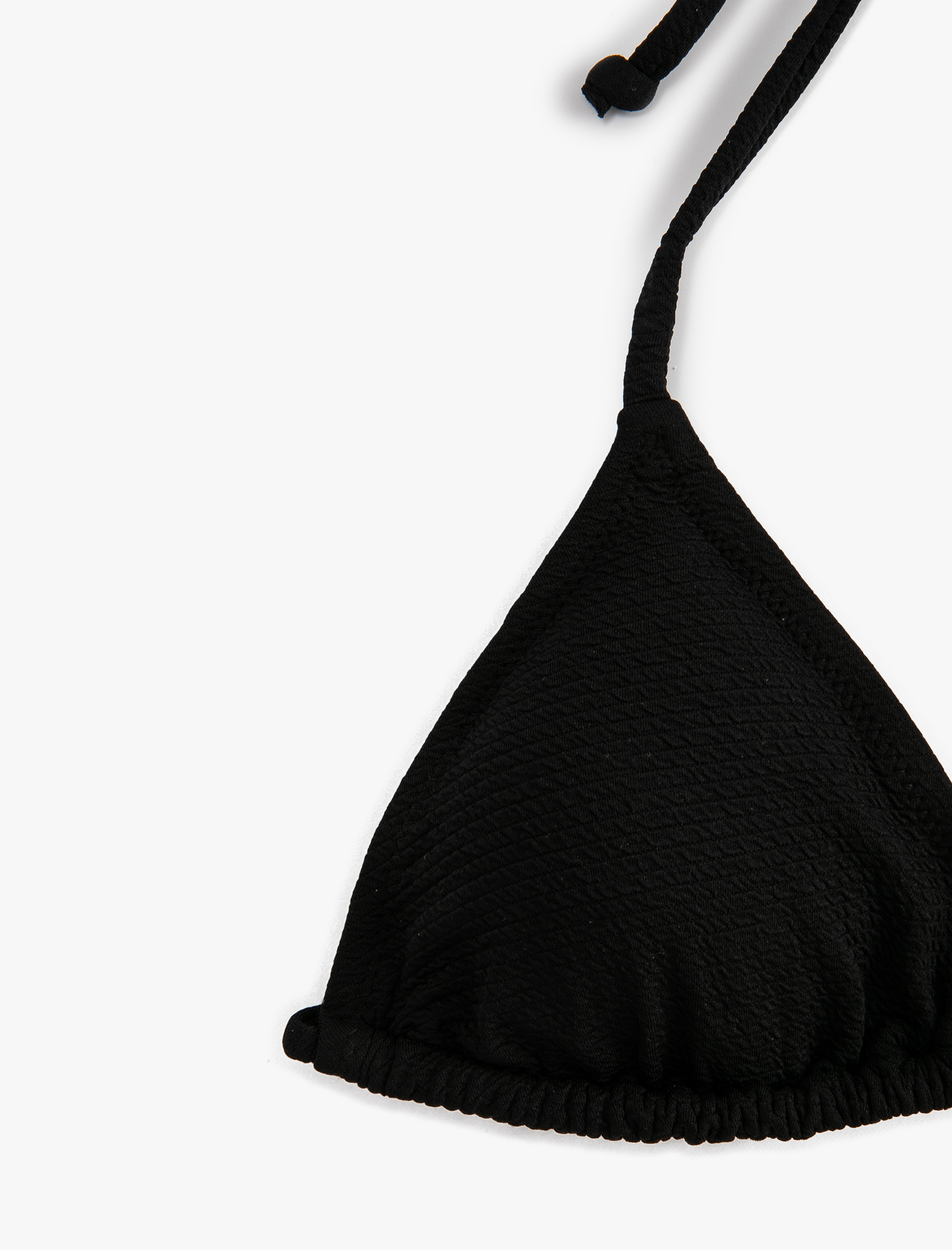   Üçgen Bikini Üstü Dokulu Boyundan Bağlamalı Kaplı