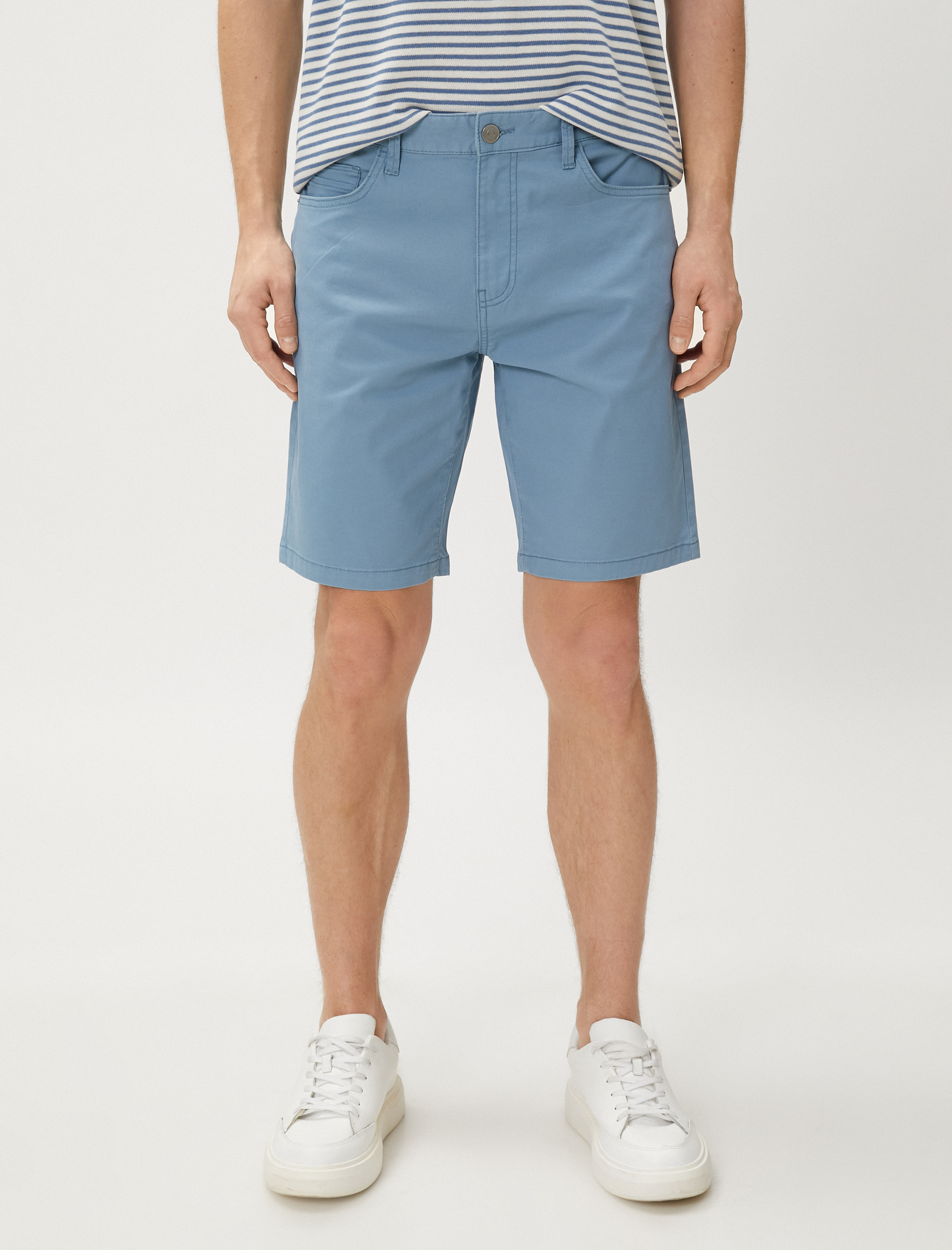   Basic Gabardin Şort Soluk Efektli Düğmeli Pamuklu