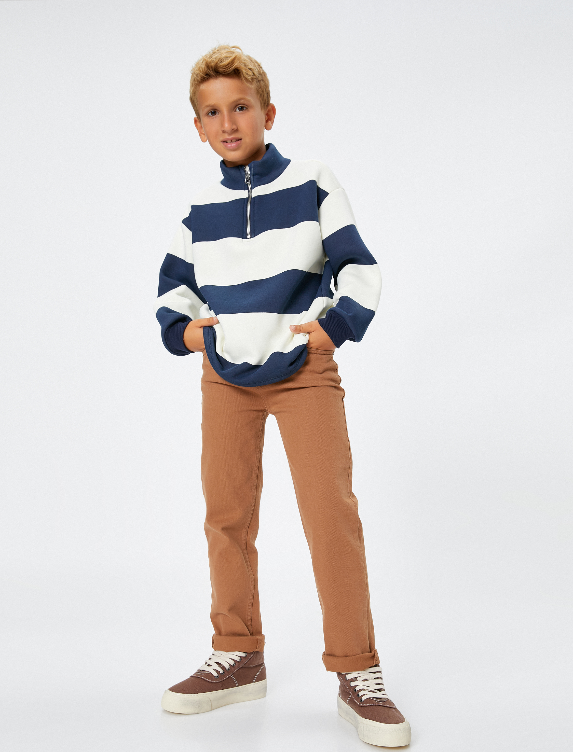  Erkek Çocuk Kot Pantolon Dar Paça Cepli - Slim Jean