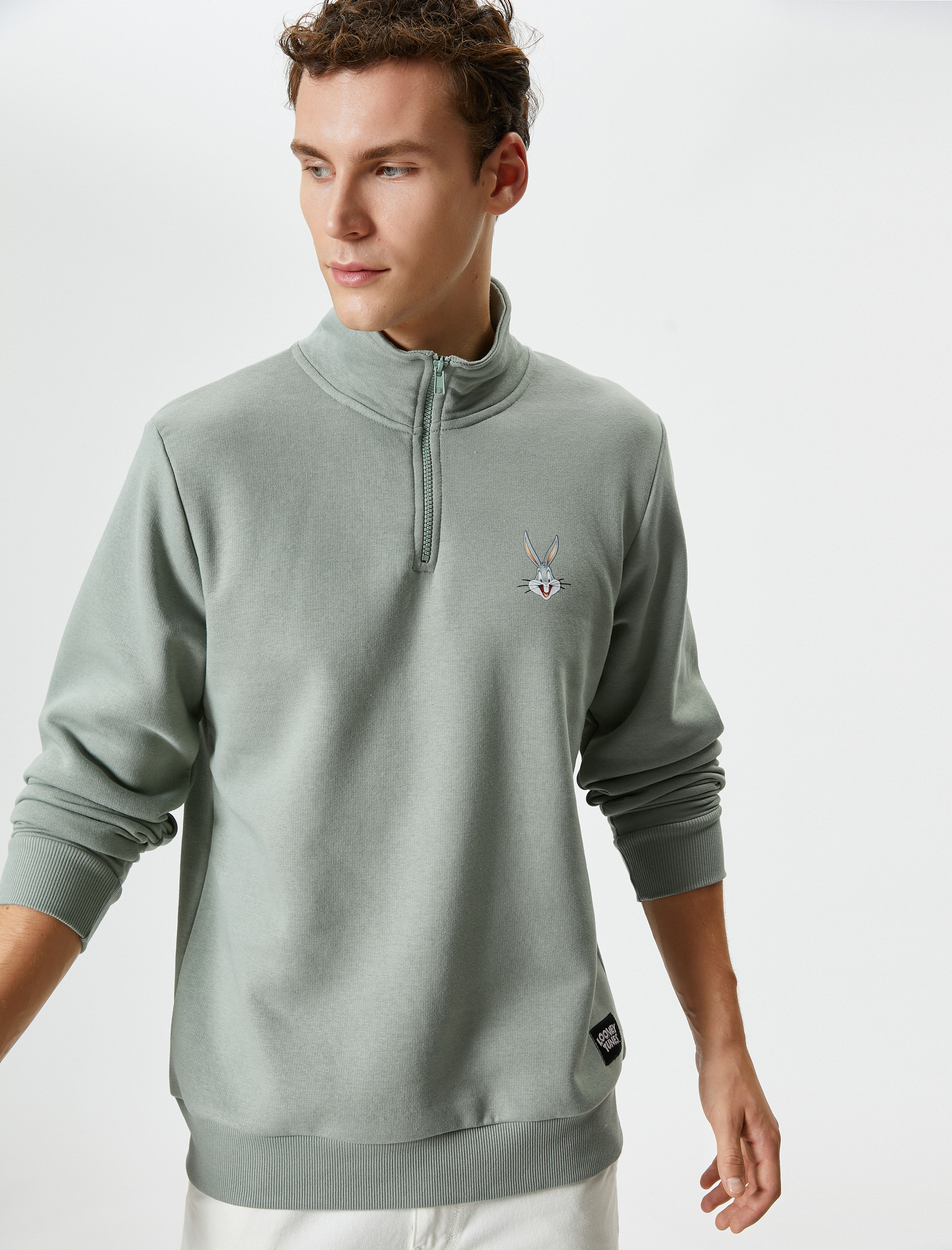   Bugs Bunny Dik Yaka Sweatshirt Lisanslı Baskılı Şardonlu