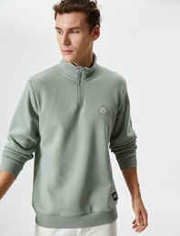 Bugs Bunny Dik Yaka Sweatshirt Lisanslı Baskılı Şardonlu
