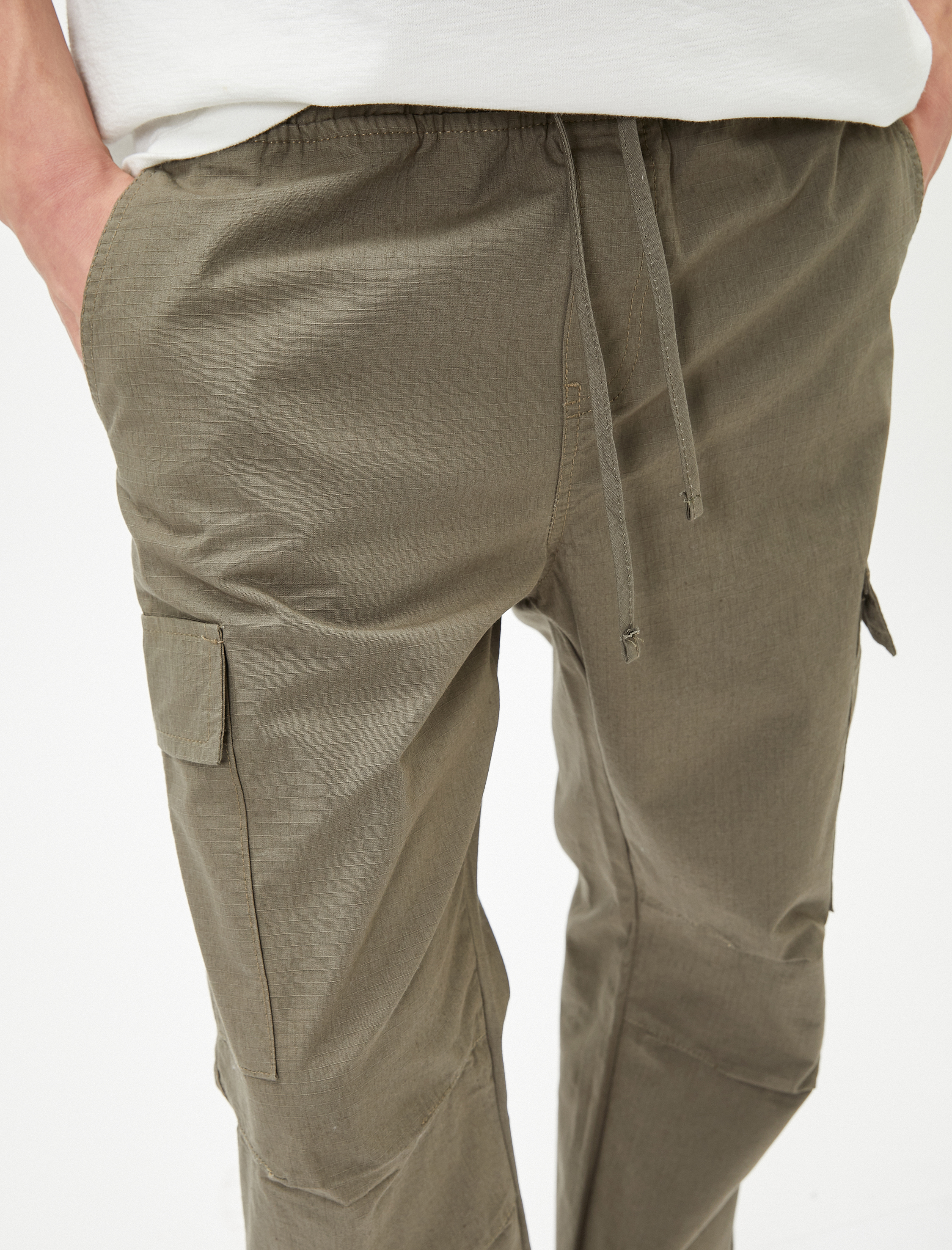   Paraşüt Pantolon Beli Bağcıklı Kargo Cep Detaylı