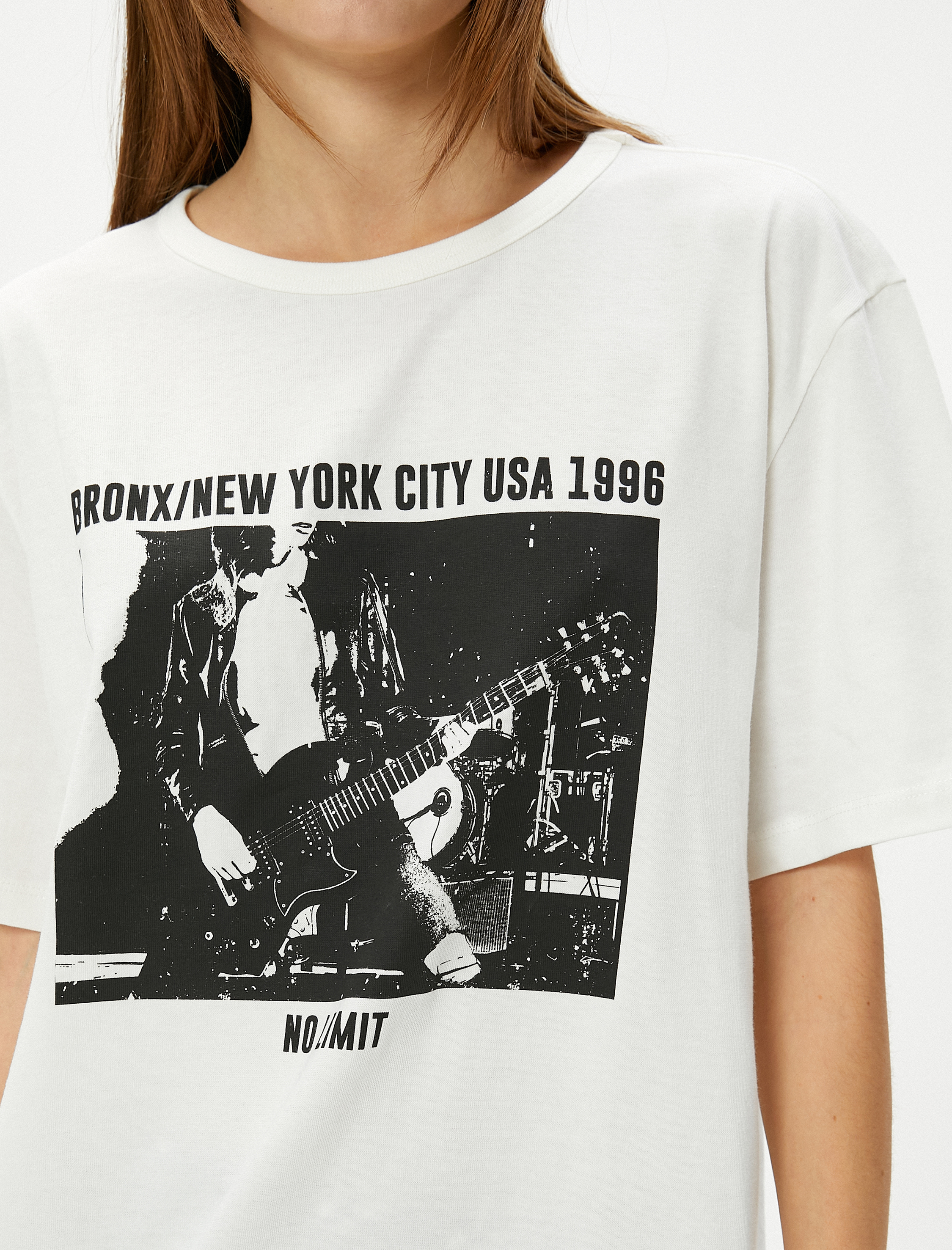   Baskılı Tişört Müzik Temalı Rahat Kalıp Pamuklu Kısa Kollu Bisiklet Yaka