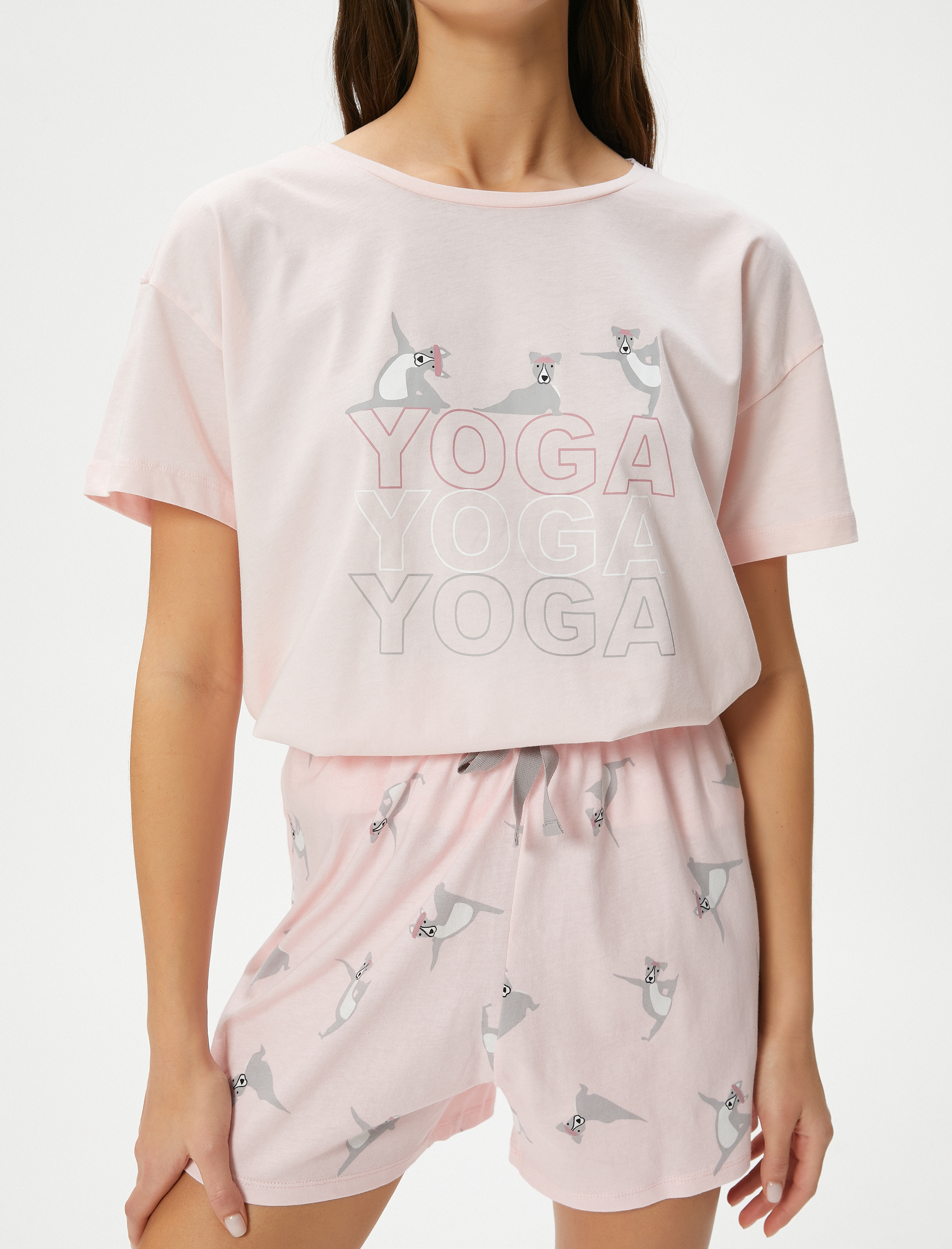   Şortlu Pijama Takımı Kısa Kollu Yoga Baskılı Pamuklu