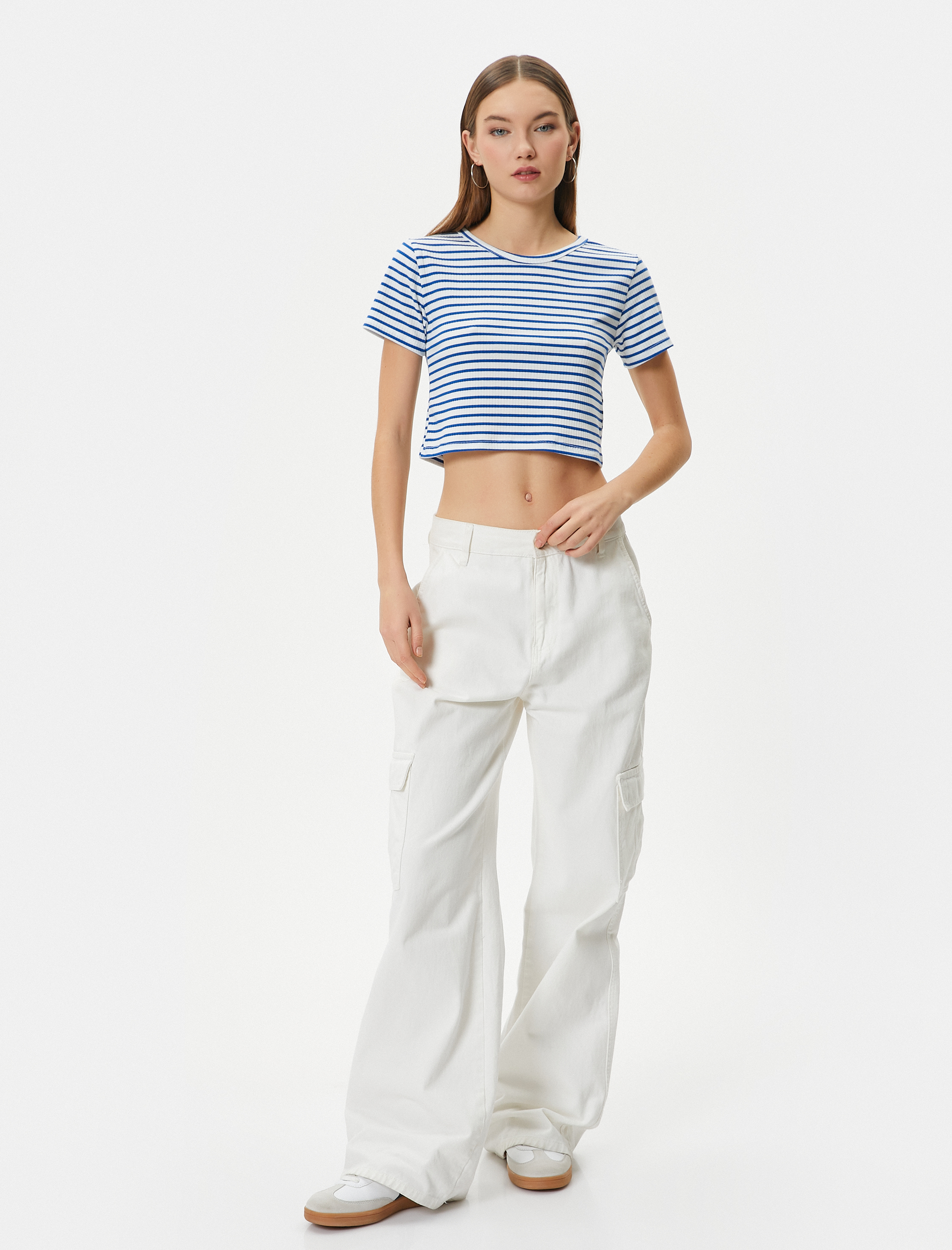   Crop Tişört Slim Fit Ribanalı Kısa Kollu Bisiklet Yaka