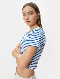 Crop Tişört Slim Fit Ribanalı Kısa Kollu Bisiklet Yaka