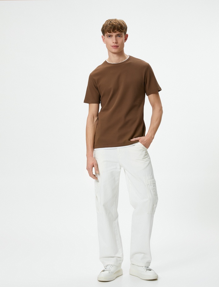  Basic Tişört Kumaş Detaylı Bisiklet Yaka Slim Fit Dokulu