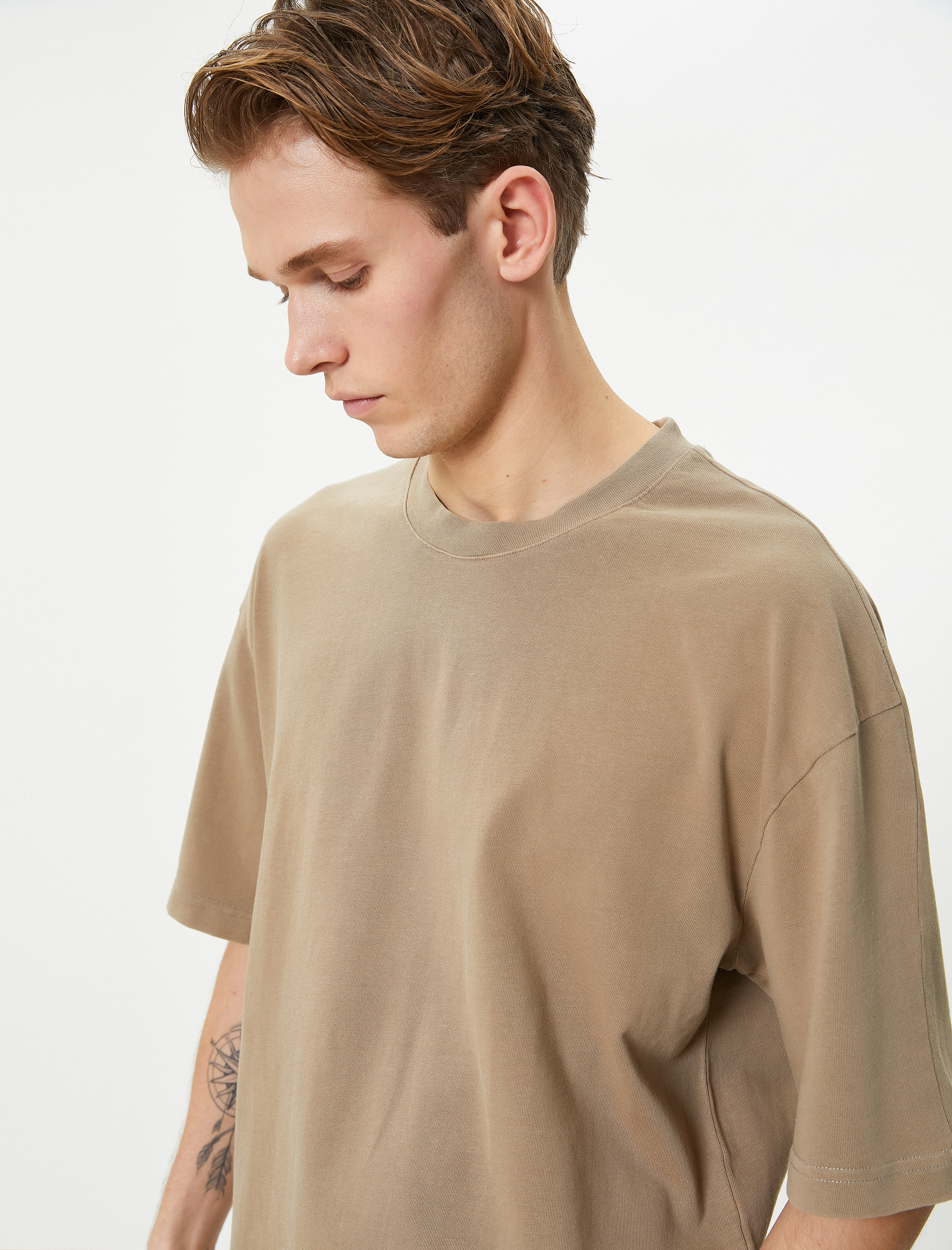   Oversize Tişört Basic Bisiklet Yaka Kısa Kollu Pamuklu