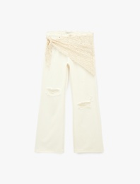 Dar Kalıp Dantel Detaylı Yıpratılmış İspanyol Paça Pantolon - Flare Jeans