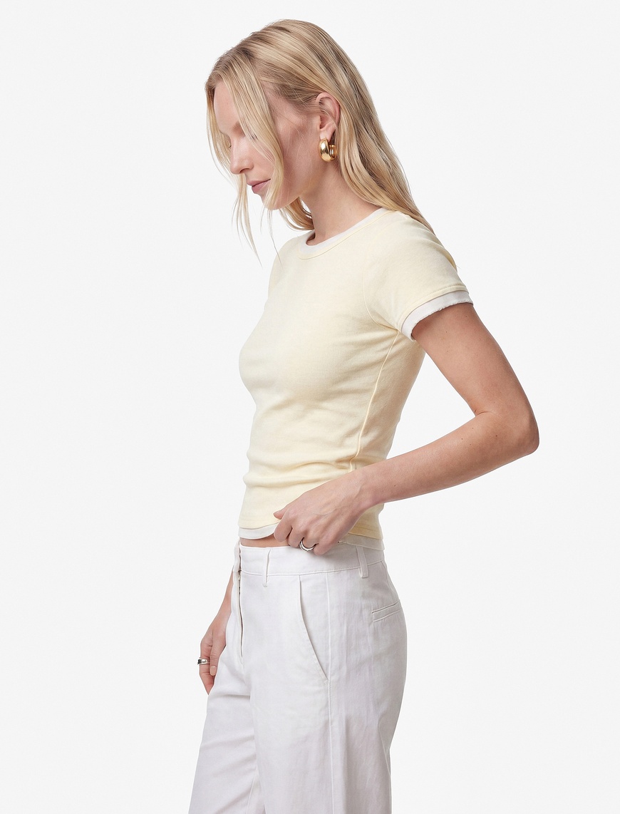 Koton Kadın Slim Fit Bisiklet Yaka Kısa Kollu Katmanlı Dantel Detaylı Tişört