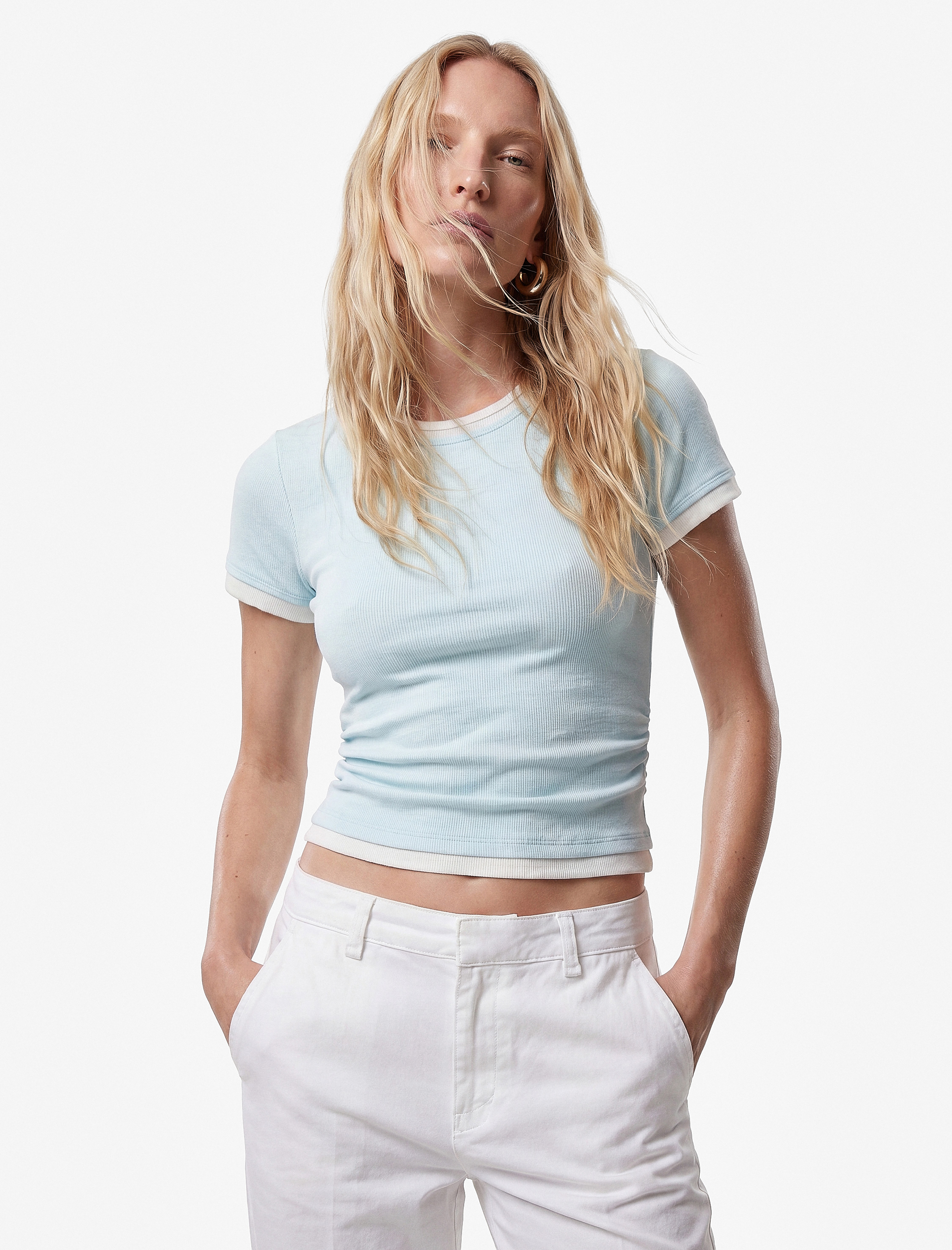   Slim Fit Bisiklet Yaka Kısa Kollu Katmanlı Dantel Detaylı Tişört