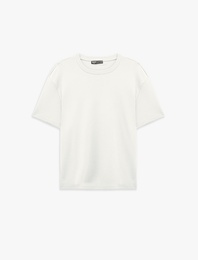 Pamuklu Bisiklet Yaka Kısa Kollu Basic Oversize Tişört