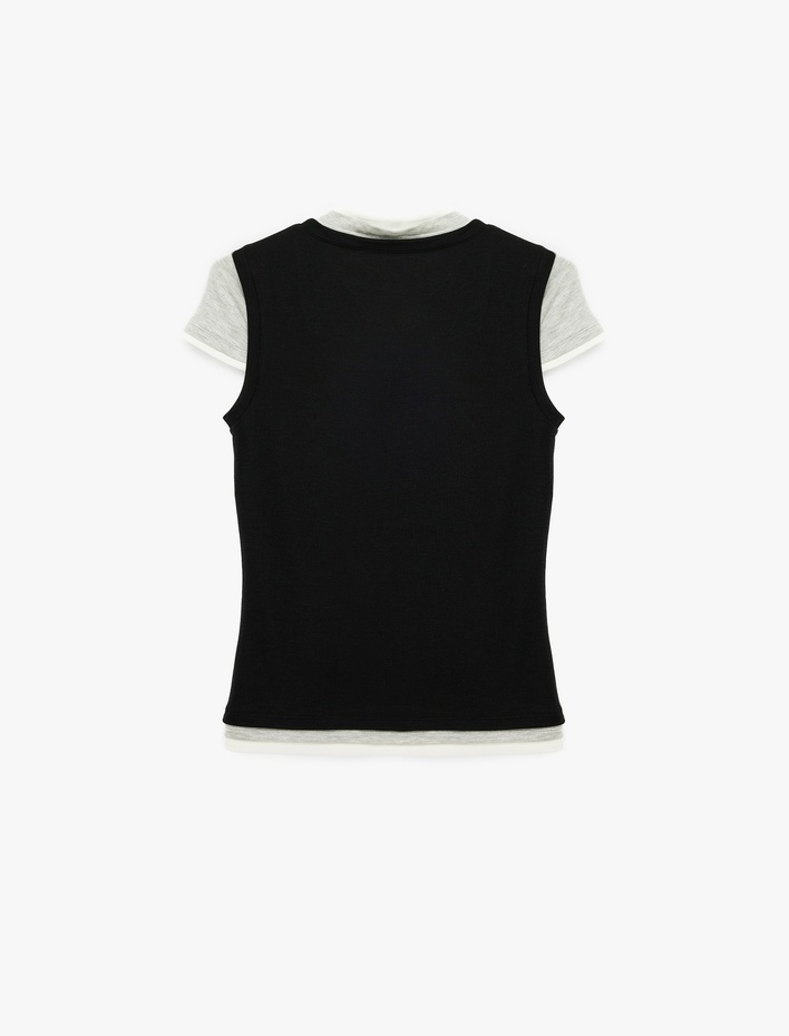  Slim Fit Bisiklet Yaka Katmanlı Viskon Karışımlı Kısa Kollu Tişört