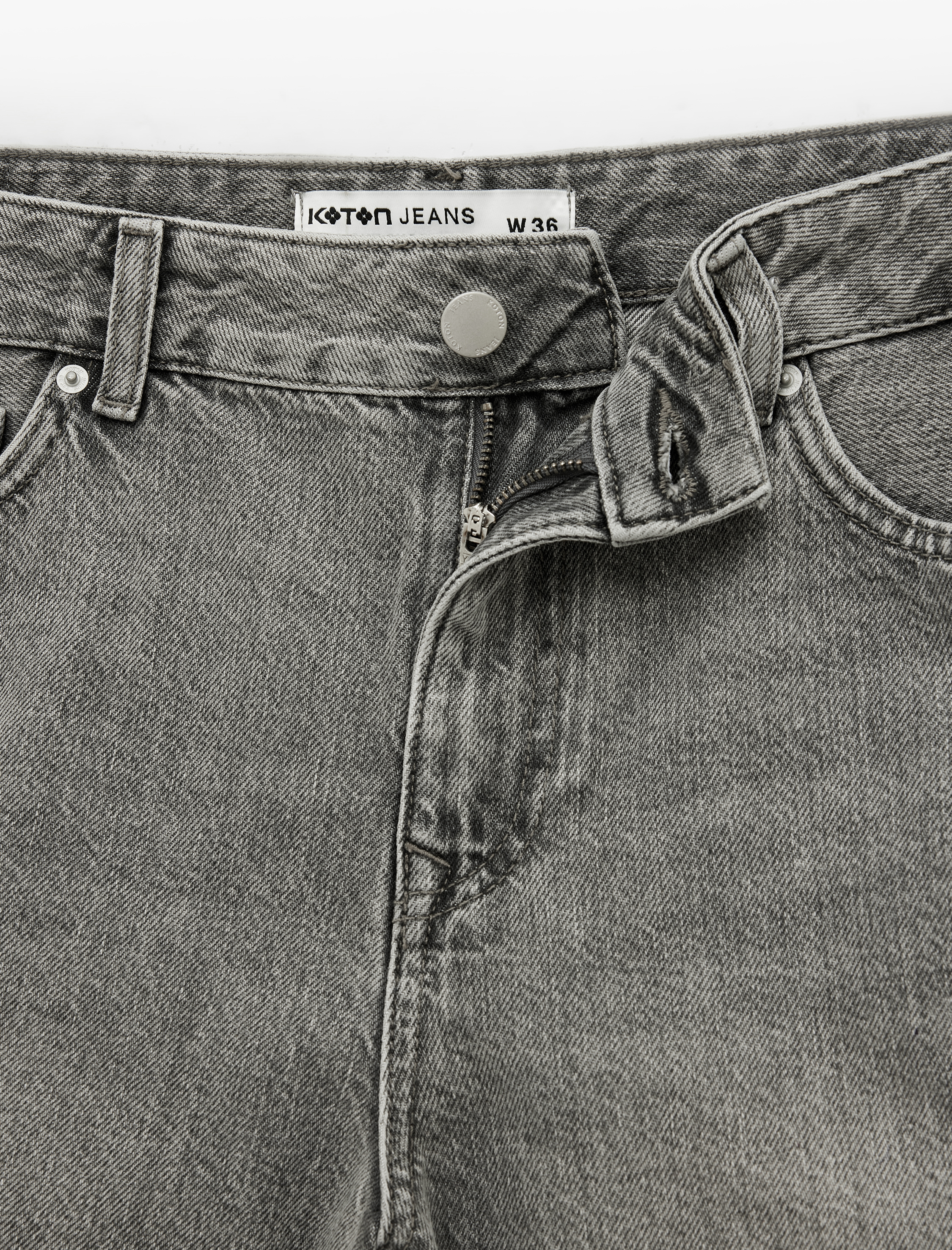   Pamuklu Regular Fit Cepli Düğmeli Yıkamalı Mini Denim Şort