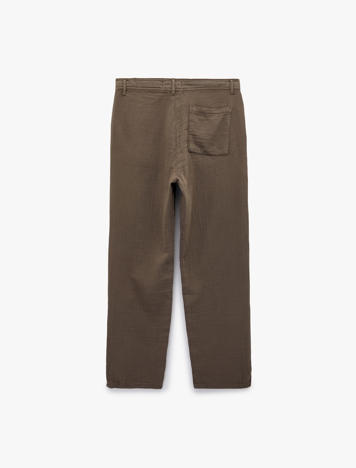  Pamuklu Cepli Straight Fit Beli Bağcıklı Düğmeli Pantolon