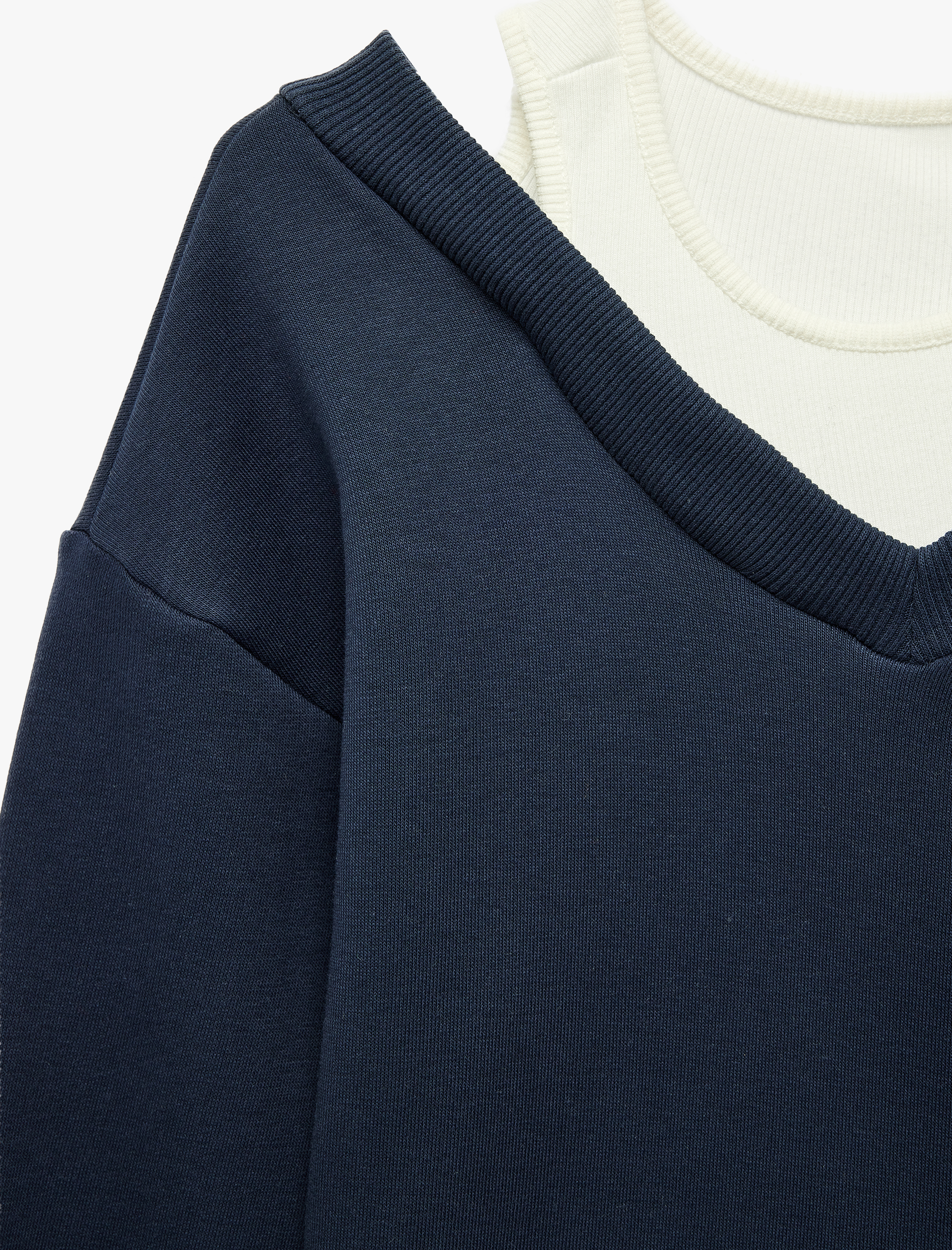  Kız Çocuk V Yaka Uzun Kollu Pamuklu Şardonlu Sweatshirt