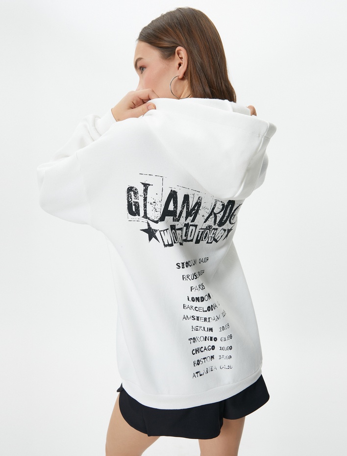  Rahat Kalıp Arkası Baskılı Şardonlu Kapüşonlu Sweatshirt