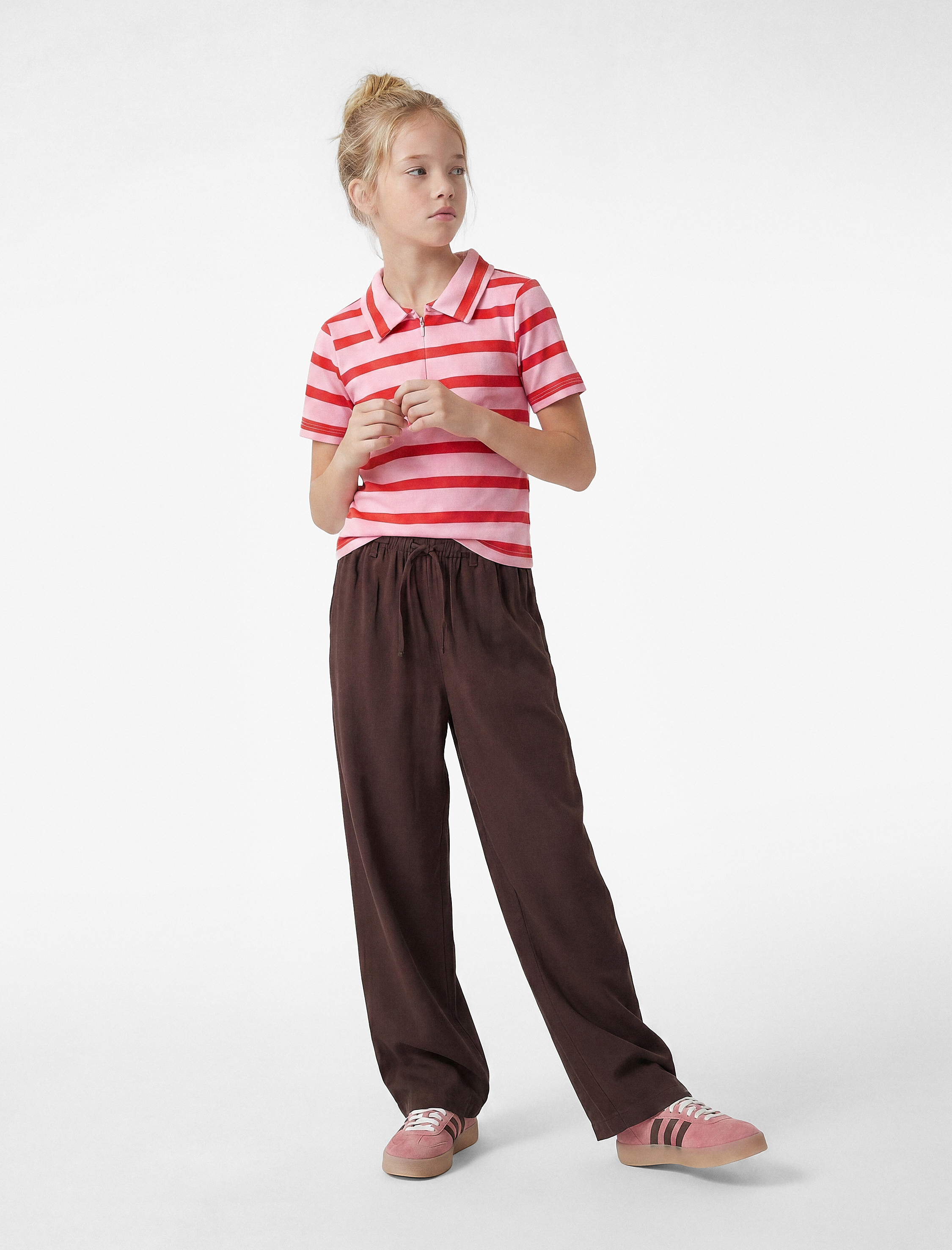  Kız Çocuk Viskon Karışımlı Beli Bağcıklı Cepli Geniş Paça Pantolon