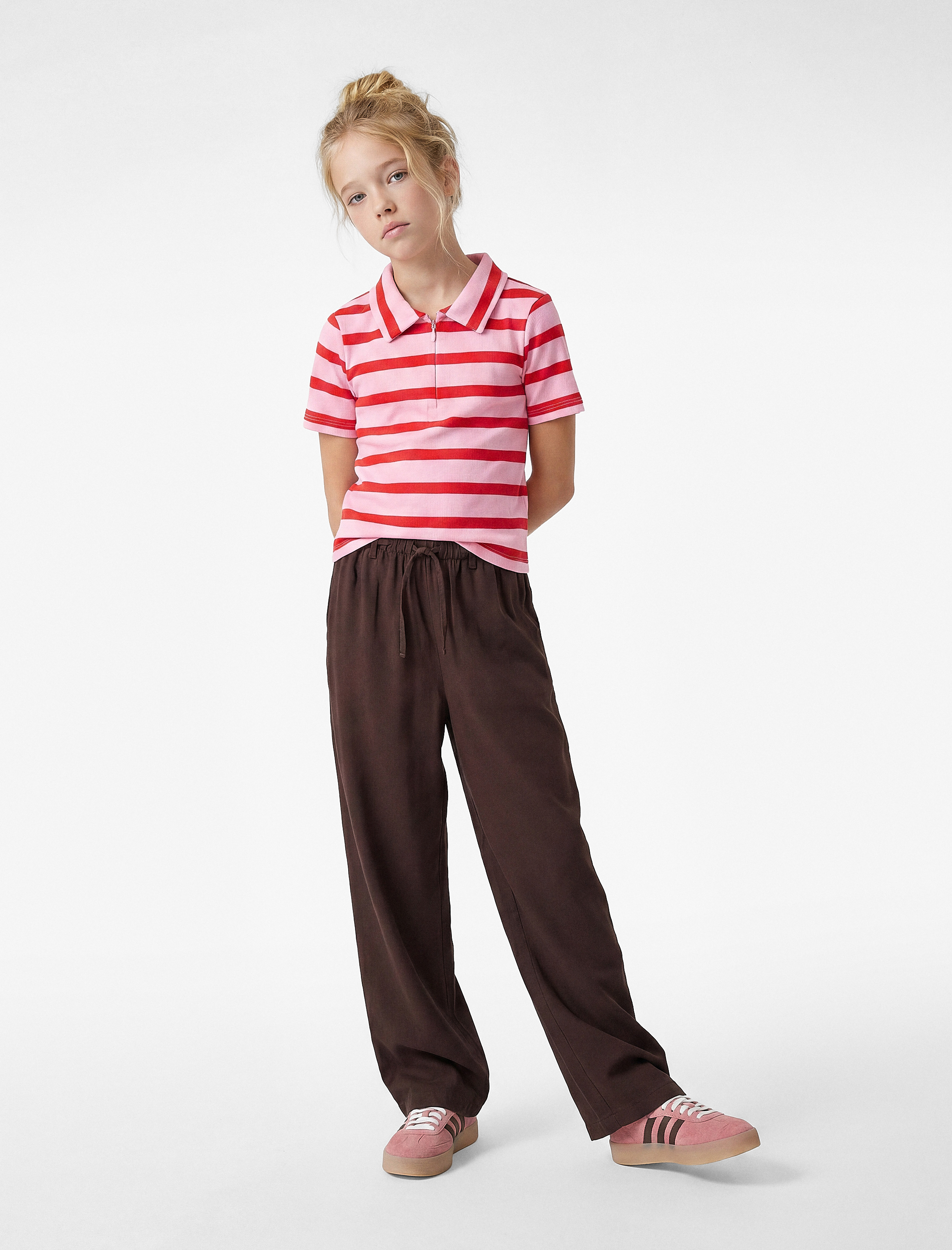  Kız Çocuk Viskon Karışımlı Beli Bağcıklı Cepli Geniş Paça Pantolon