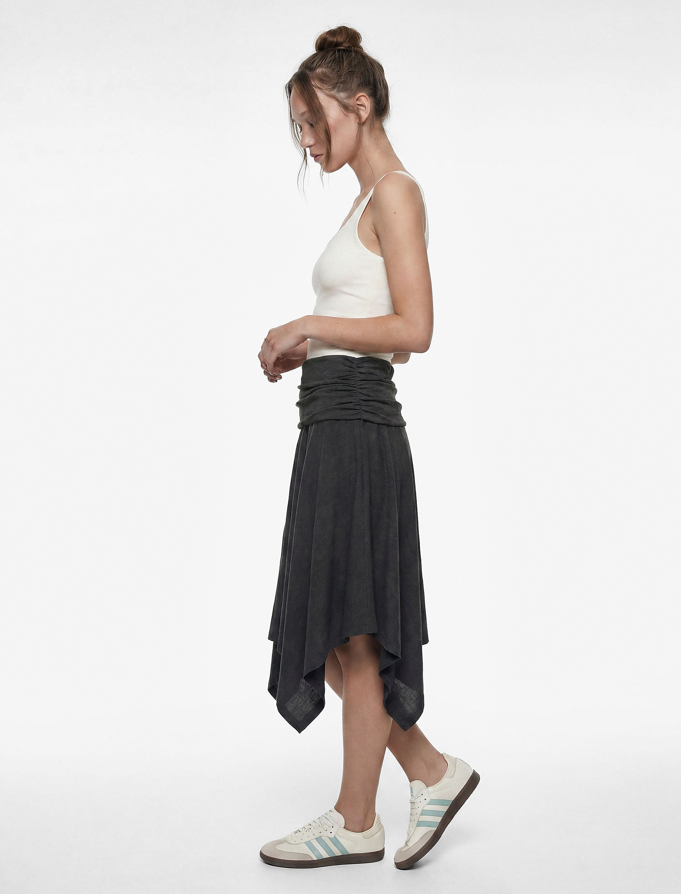   Viskon Karışımlı Drape Detaylı Asimetrik Midi Etek