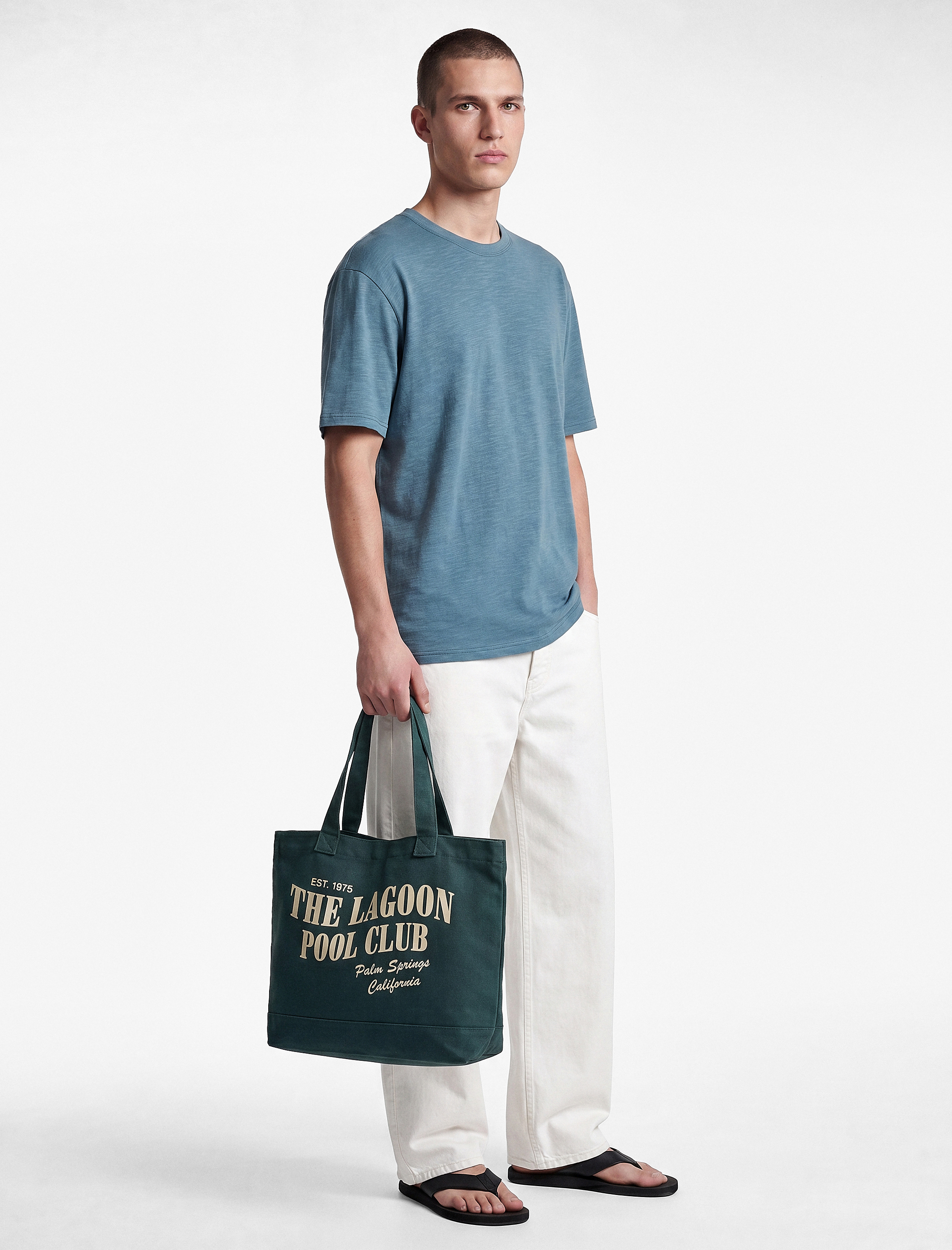   Pamuklu Kısa Kollu Bisiklet Yaka Basic Oversize Tişört